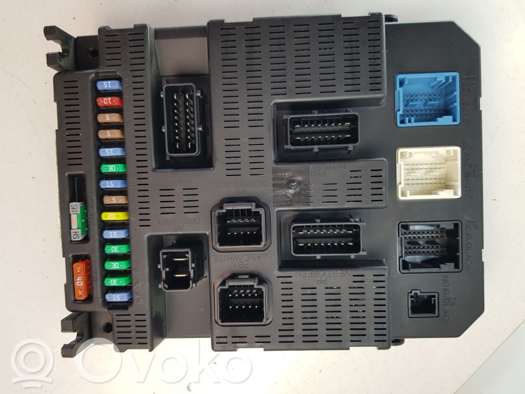 Citroen C4 I Comfort/convenience module 