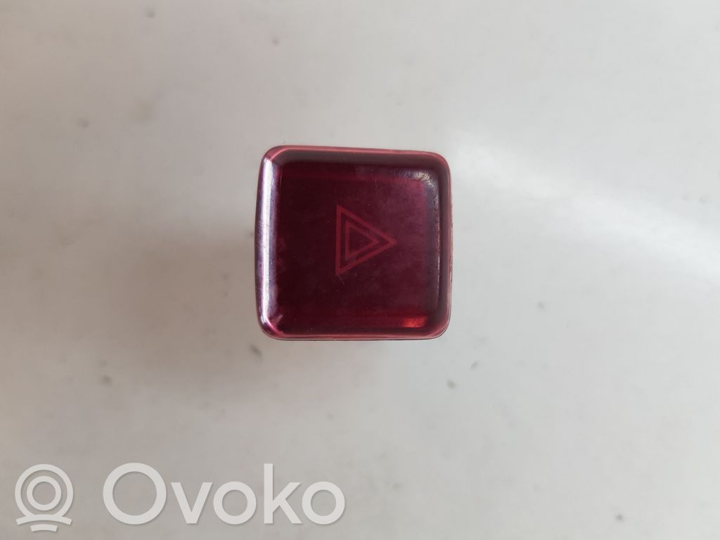 Citroen C3 Picasso Hazard light switch 