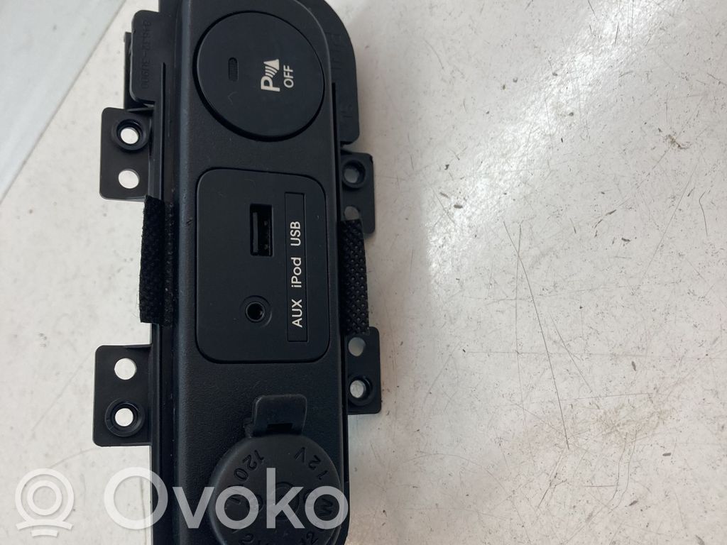 KIA Sportage Connettore plug in AUX 