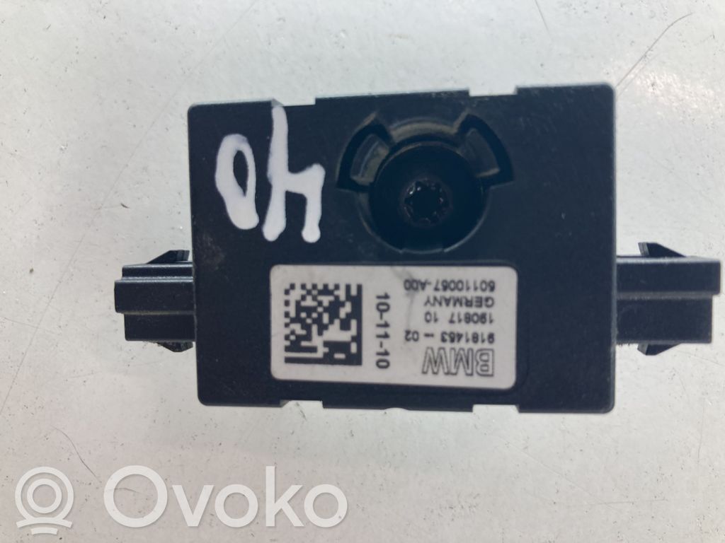 BMW X1 E84 Aerial antenna amplifier 