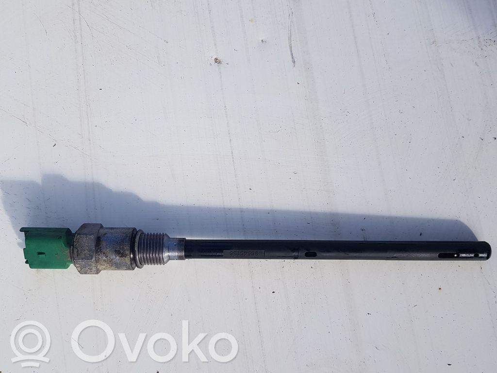 Peugeot 5008 Oil level sensor 