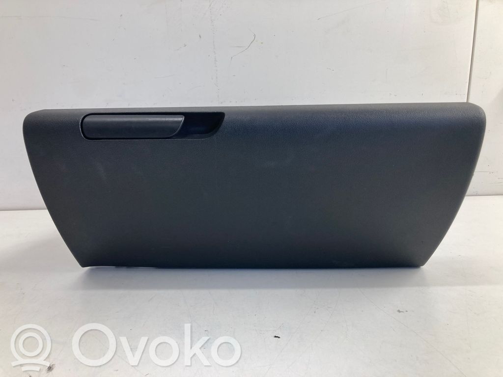 Citroen C5 Daiktadėžės (bordačioko) komplektas 