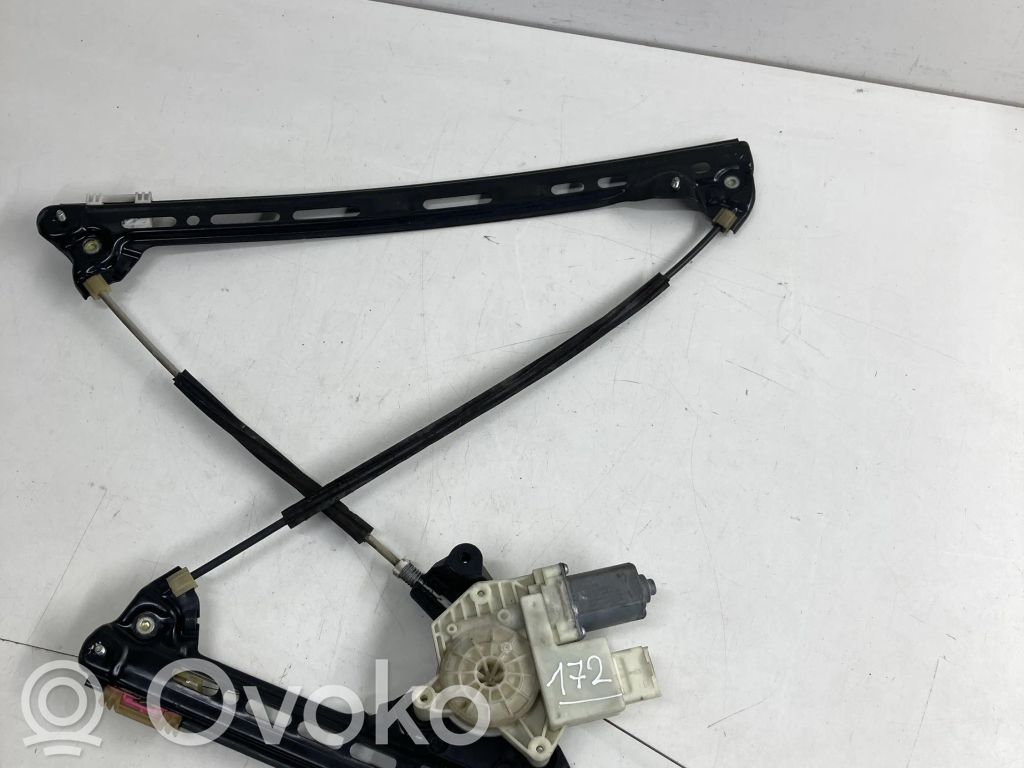 Citroen C4 II Picasso Elektryczny podnośnik szyby drzwi przednich 