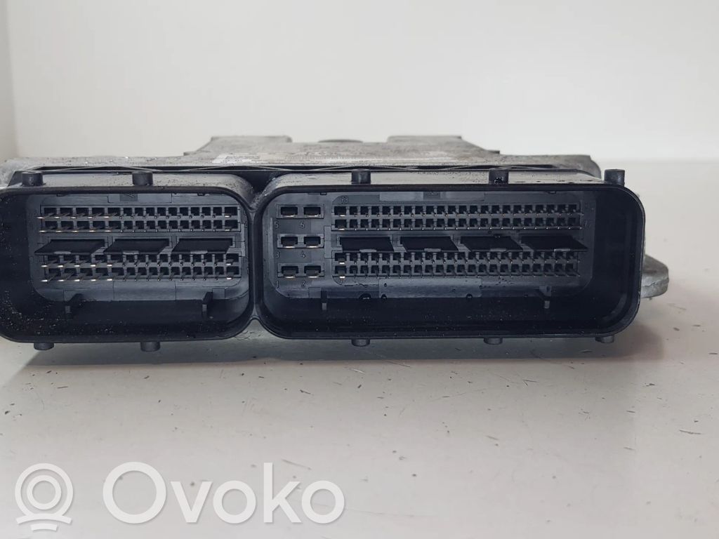 Audi Q3 8U Engine control unit/module 