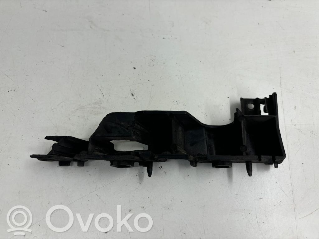 Audi A6 S6 C7 4G Front bumper mounting bracket 