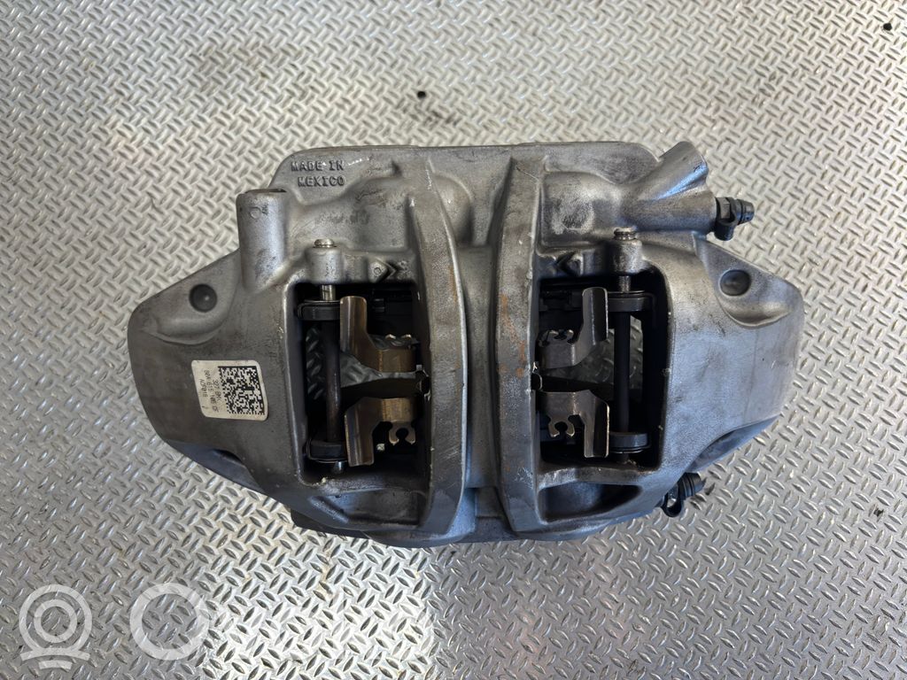 Audi Q5 SQ5 FY Zacisk hamulcowy przedni 