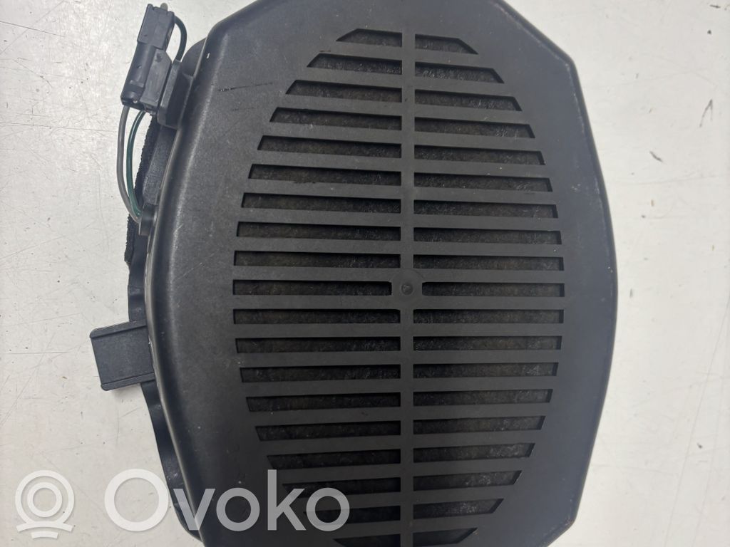BMW 3 E46 Subwoofer 