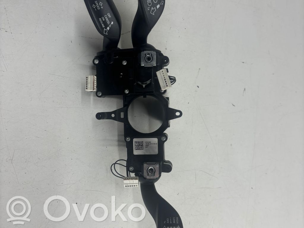 Audi Q3 8U Interruptor/palanca de limpiador de luz de giro 