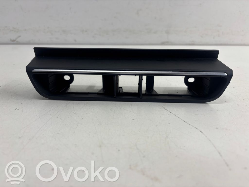 Audi Q3 8U Other interior part 