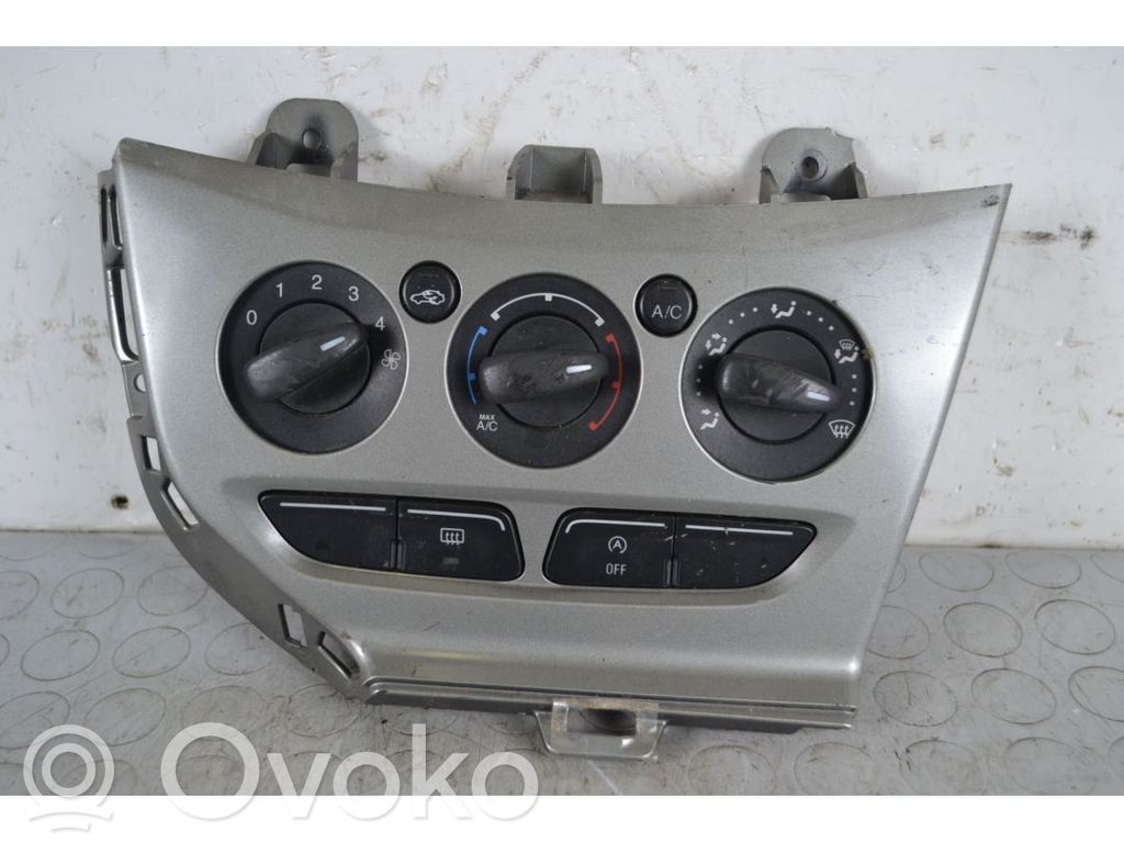 Ford Focus Climate control unit 