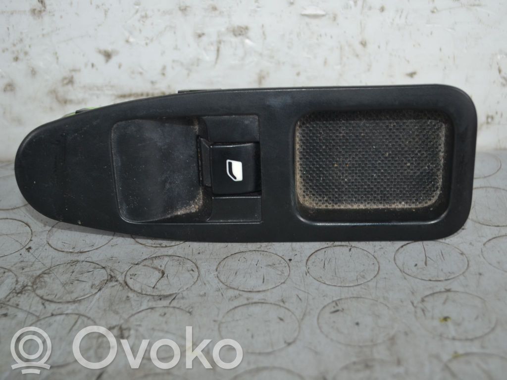 Citroen Jumpy Включатель электрических окон 
