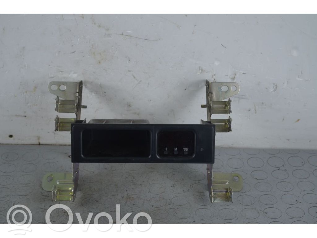 Daihatsu Trevis Clock 