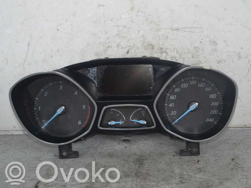Ford Focus Geschwindigkeitsmesser Cockpit 