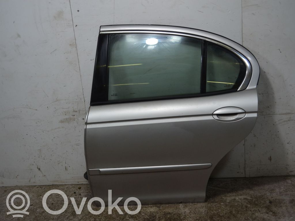 Jaguar X-Type Galinės durys 