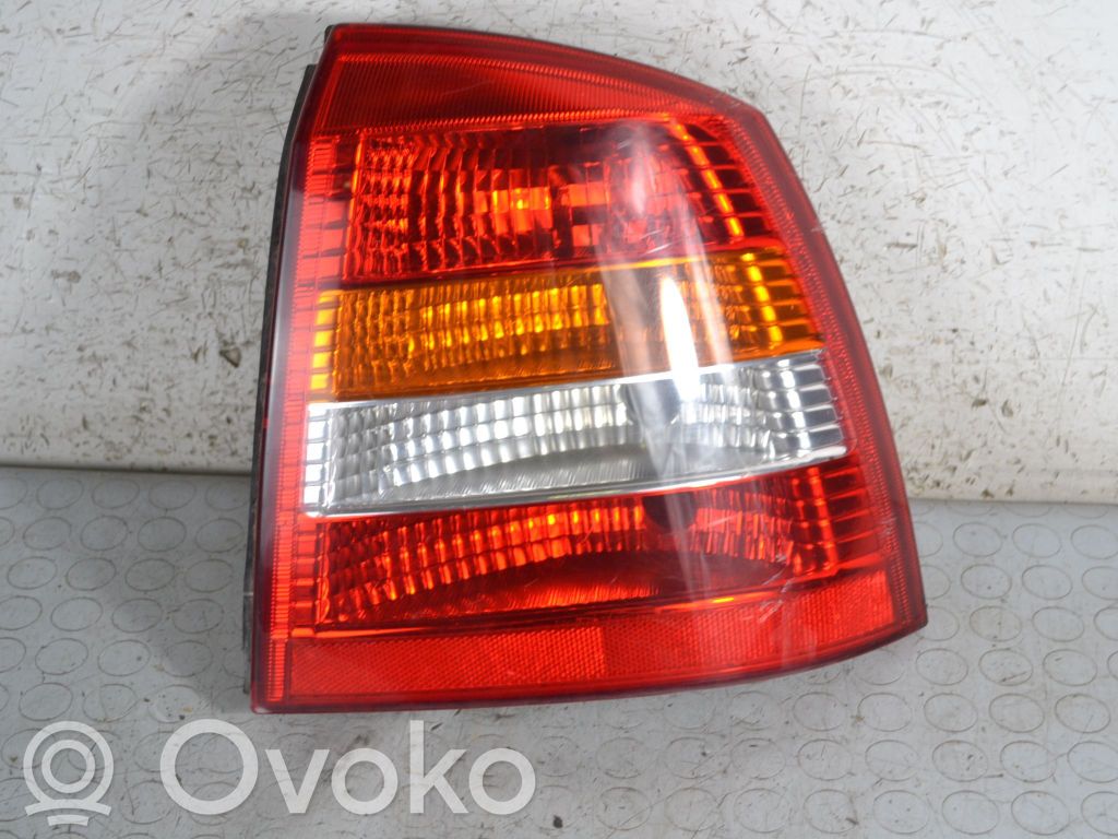 Opel Astra G Lampa tylna 