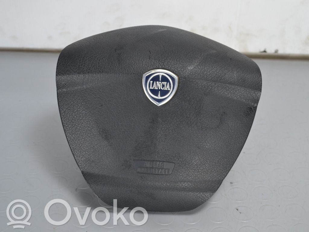 Lancia Ypsilon Vairo oro pagalvė 