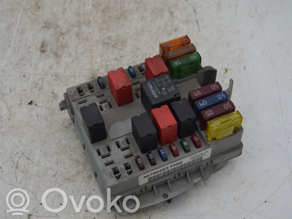 Fiat Punto (188) Modul de control caroserie central 