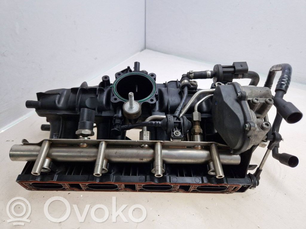 Volkswagen Golf VI Kolektor ssący 