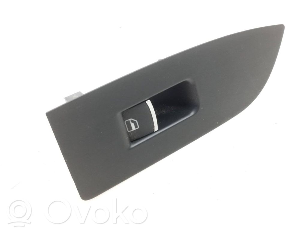 Volkswagen PASSAT CC Electric window control switch 