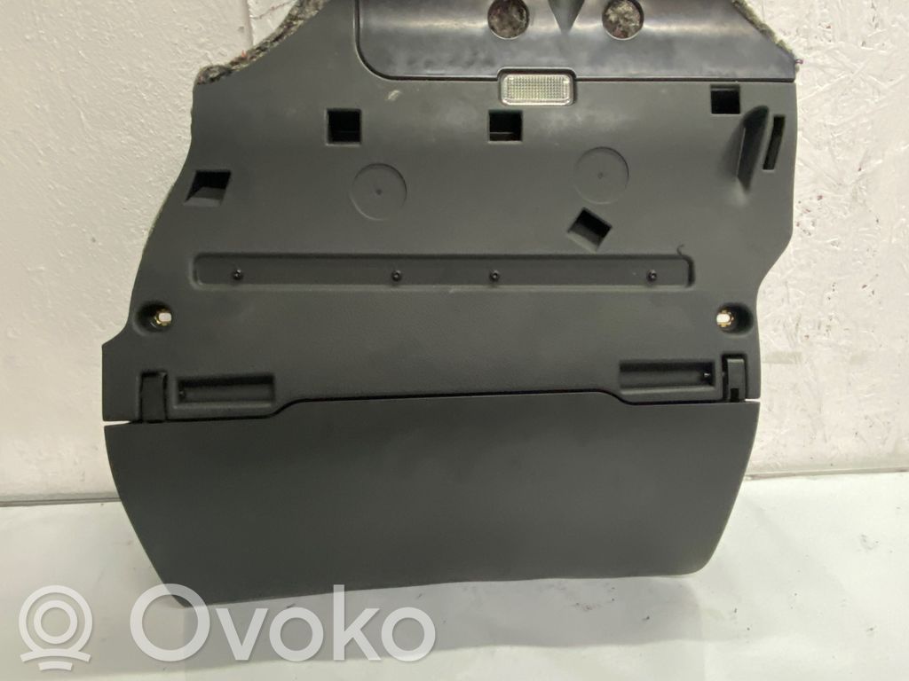 Audi A6 S6 C6 4F Guantera 