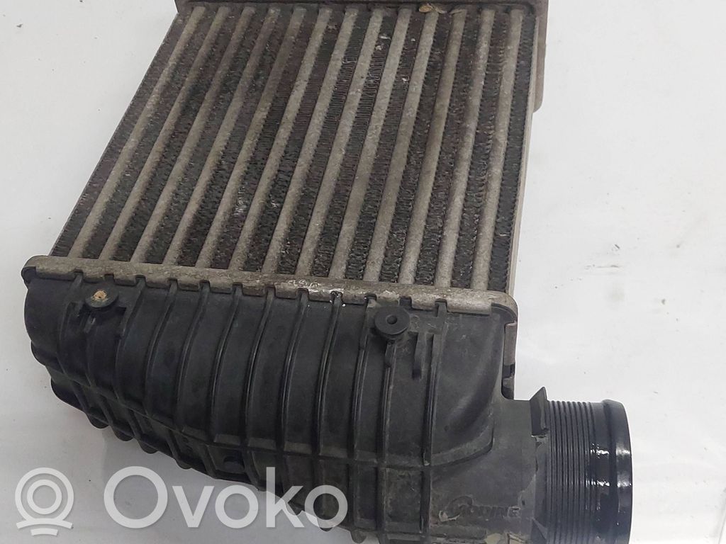 Audi A6 S6 C6 4F Interkūlerio radiatorius 
