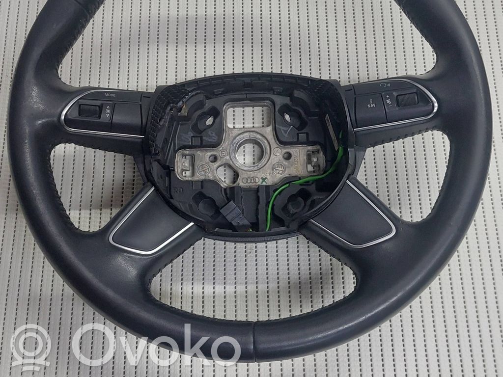 Audi A4 S4 B8 8K Steering wheel 