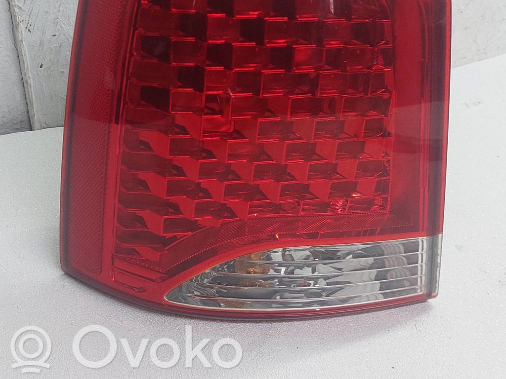KIA Sorento Rear/tail lights 