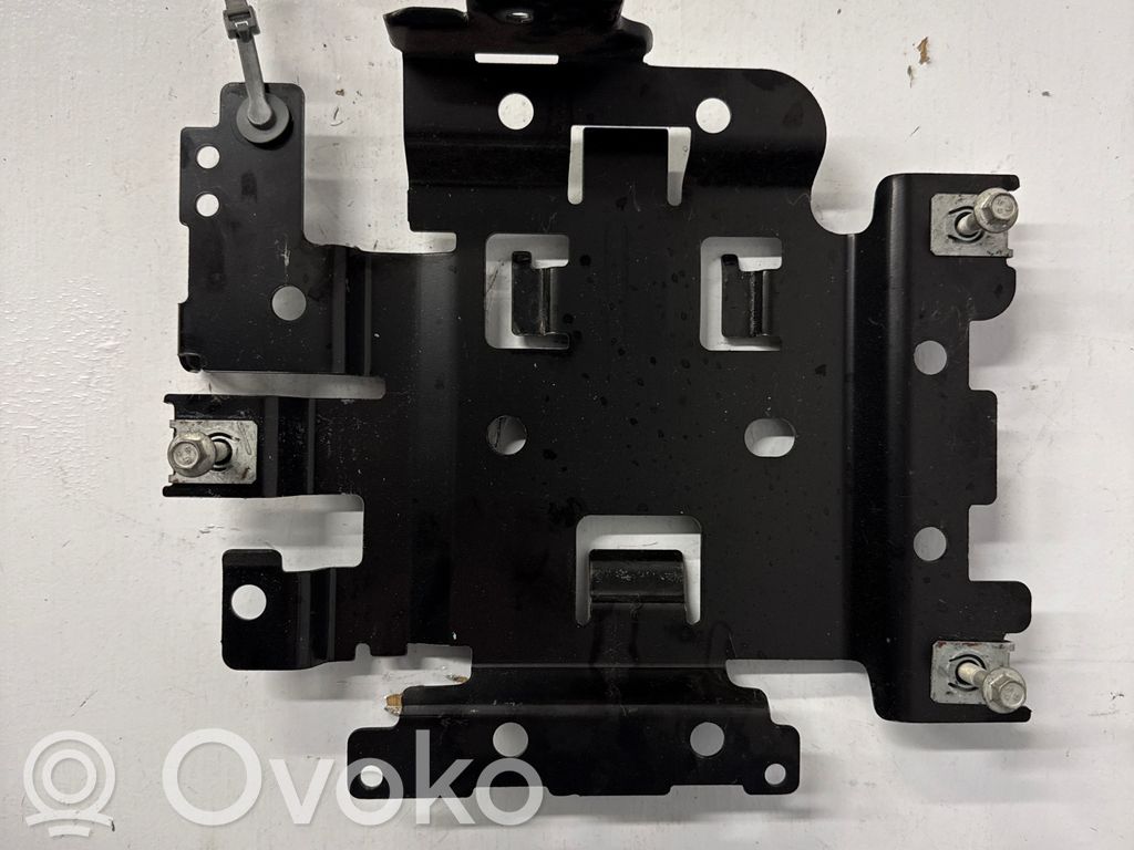 Engine control unit holder   68251949AD