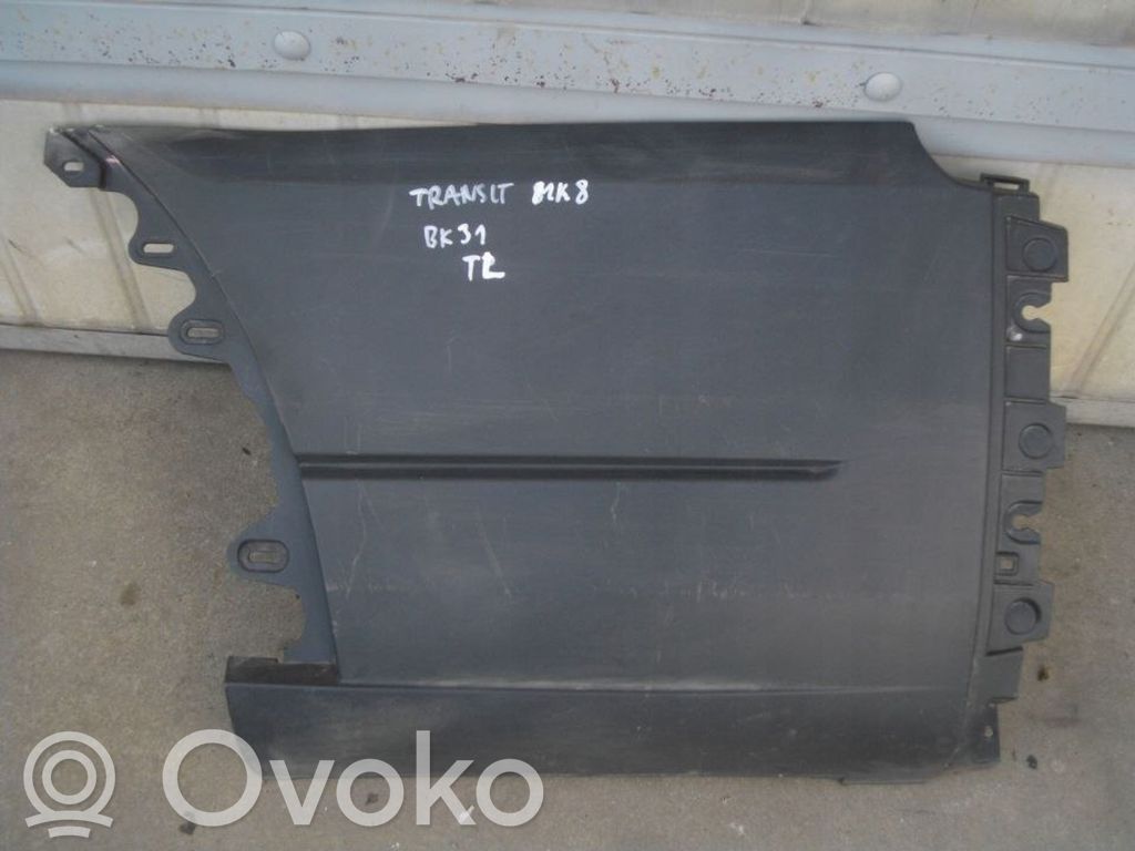 Rear bumper corner part panel trim