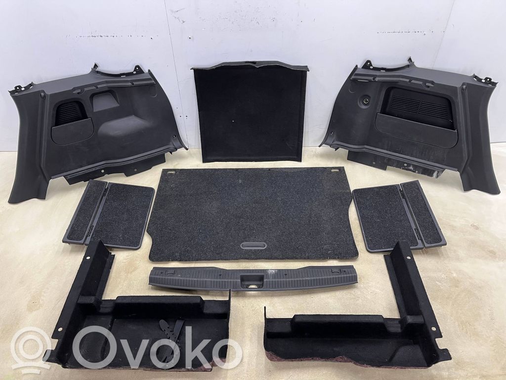 Opel Meriva A Tailgate/boot cover trim set 