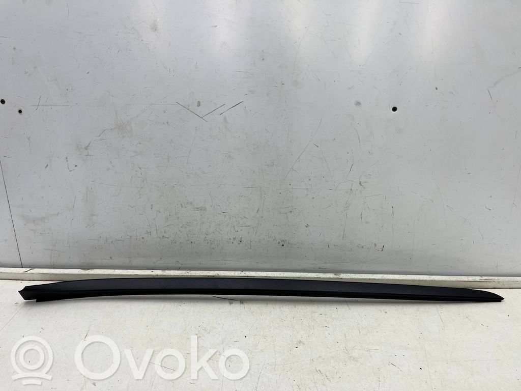 KIA Pro Cee'd III Windshield trim 