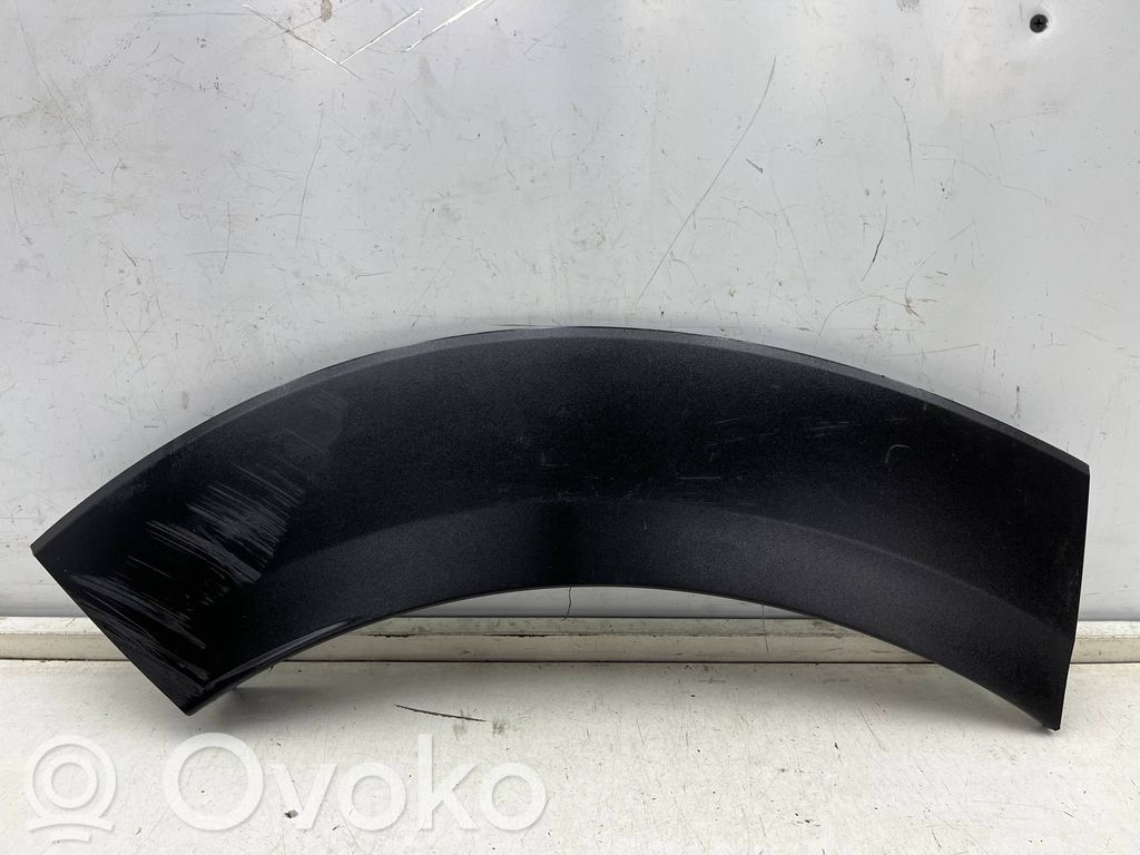 Mazda CX-30 Moldingas ant galinio sparno 