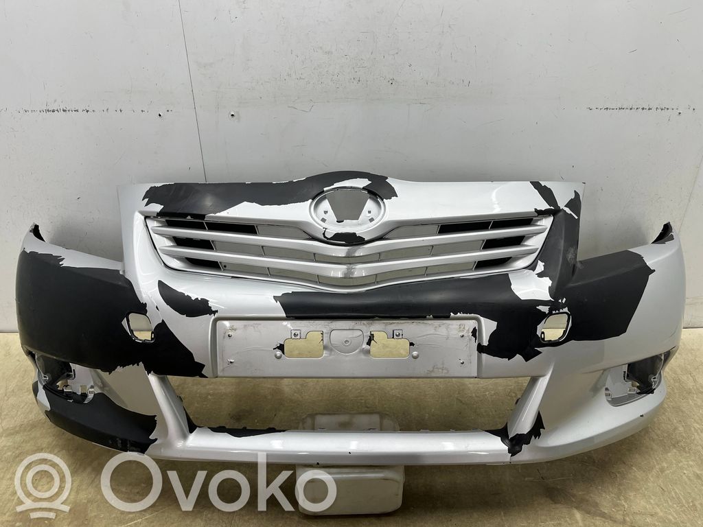 Toyota Verso Parachoques delantero 