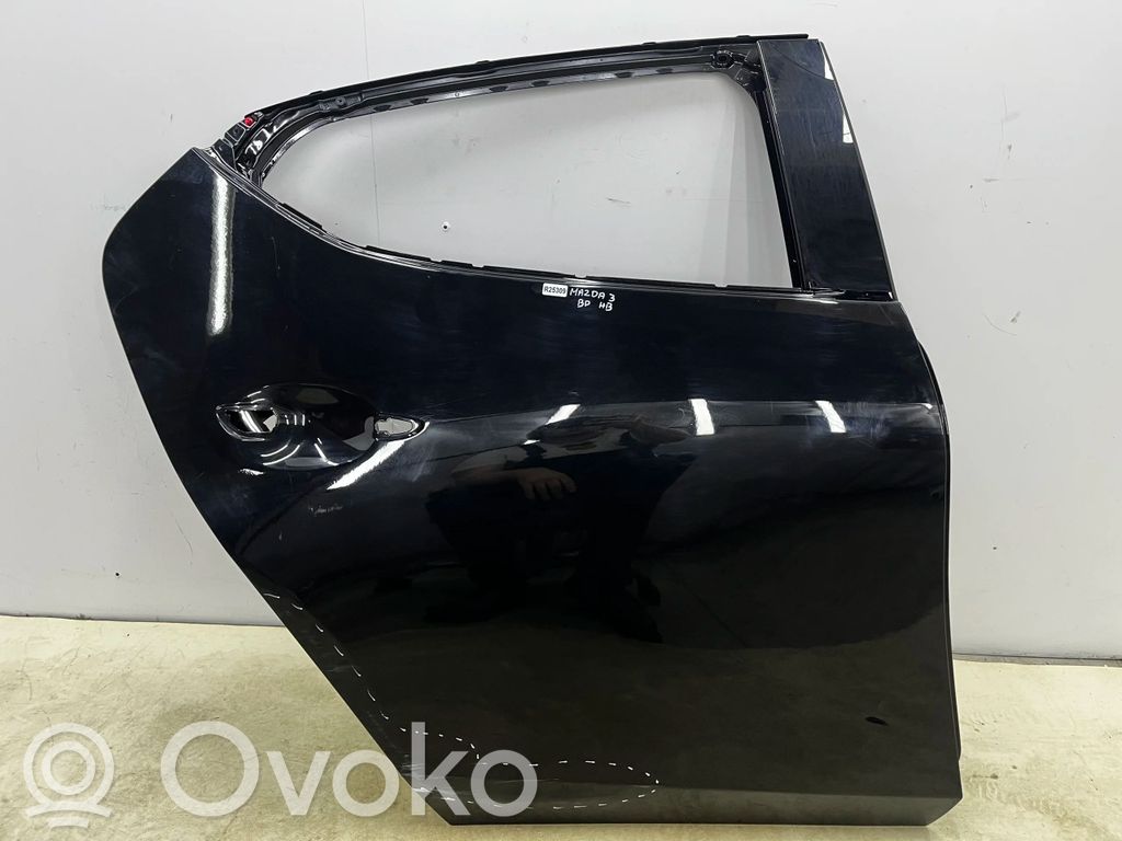 Mazda 3 Aizmugurējās durvis 