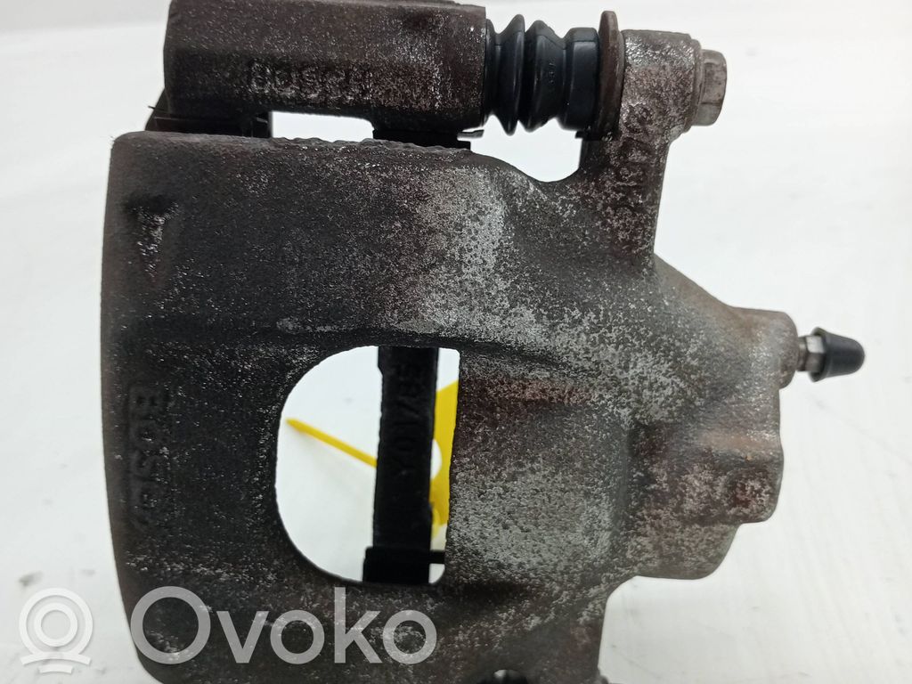 Front brake caliper   4401G9