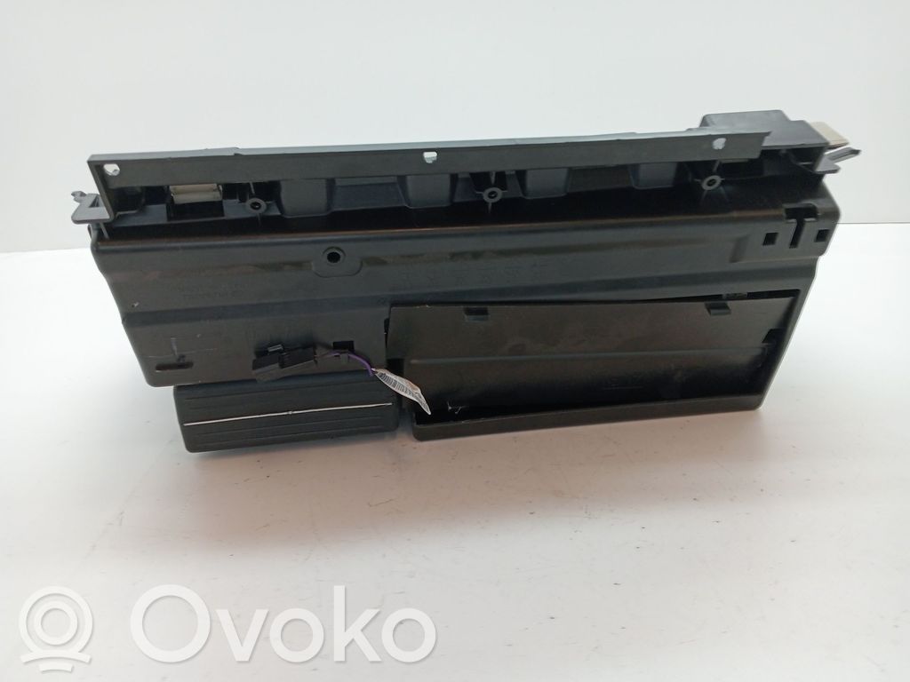Guantera   66123AG010
