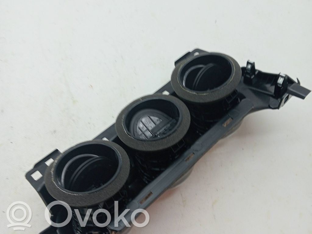 Nissan Juke II F16 Przycisk świateł awaryjnych 