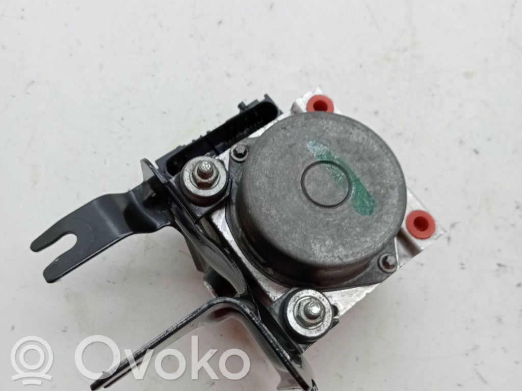 Bomba de ABS   47660BC66A,265231841