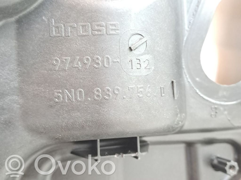 Volkswagen Tiguan Alzacristalli elettrico della portiera anteriore 