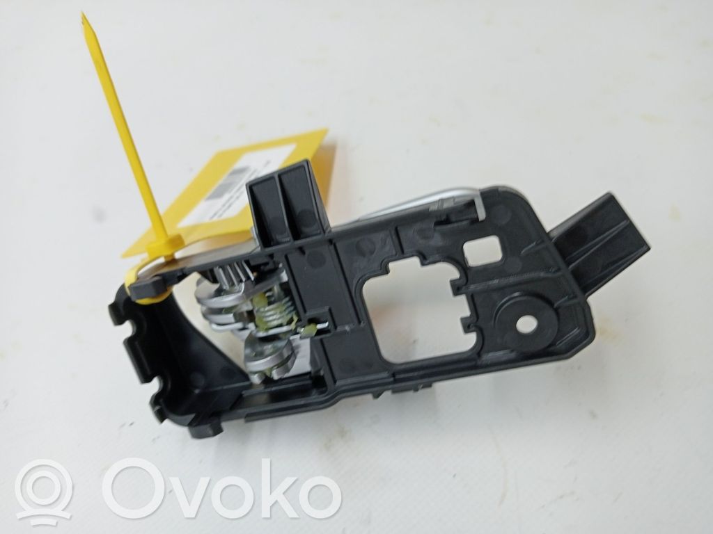 Manecilla interna puerta trasera   82610G6020SA1