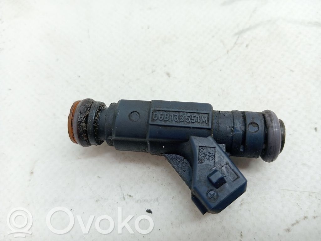 Audi A4 S4 B6 8E 8H Inyector de combustible 