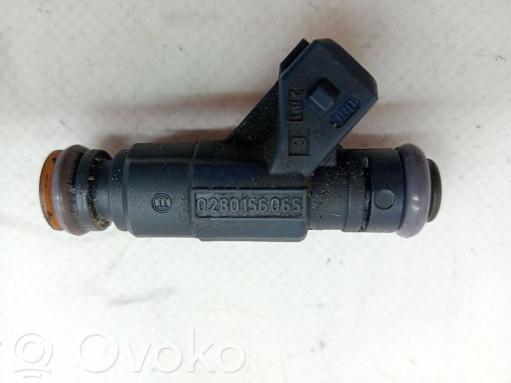 Audi A4 S4 B6 8E 8H Inyector de combustible 