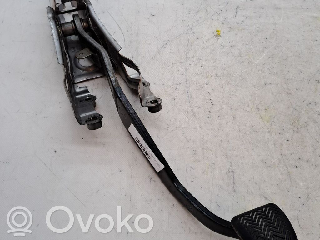 Toyota Verso-S Pedale del freno 