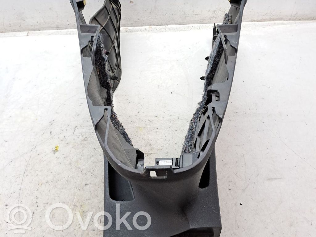 Toyota Verso-S Kita kėbulo dalis 