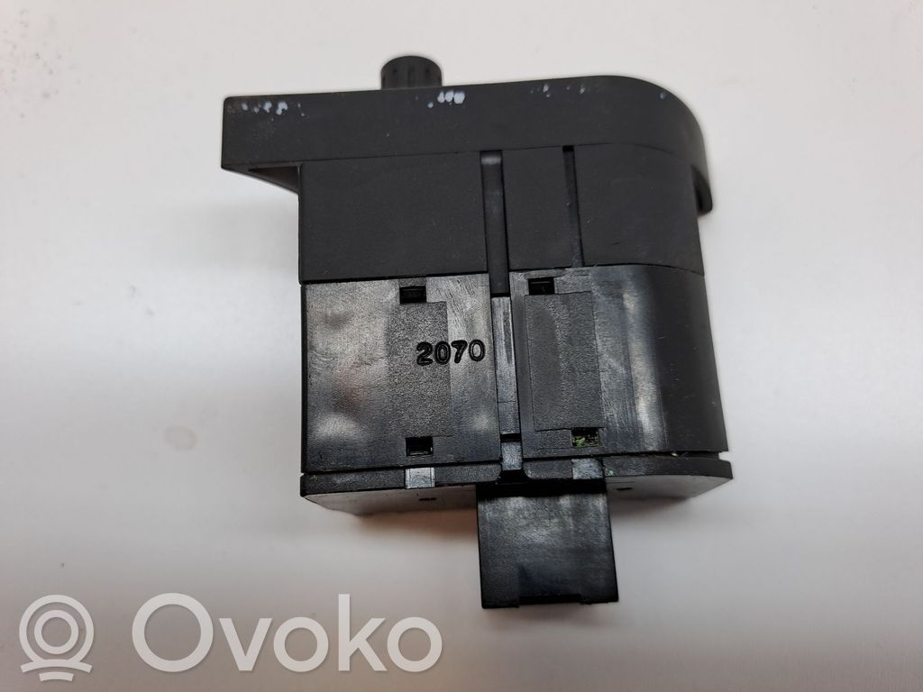 Light switch   3R1919094A