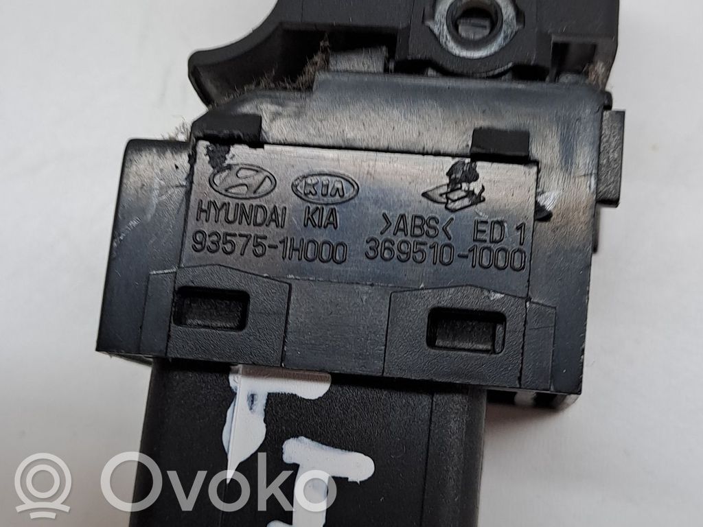 Comutator comandă geamuri electrice   935751H000