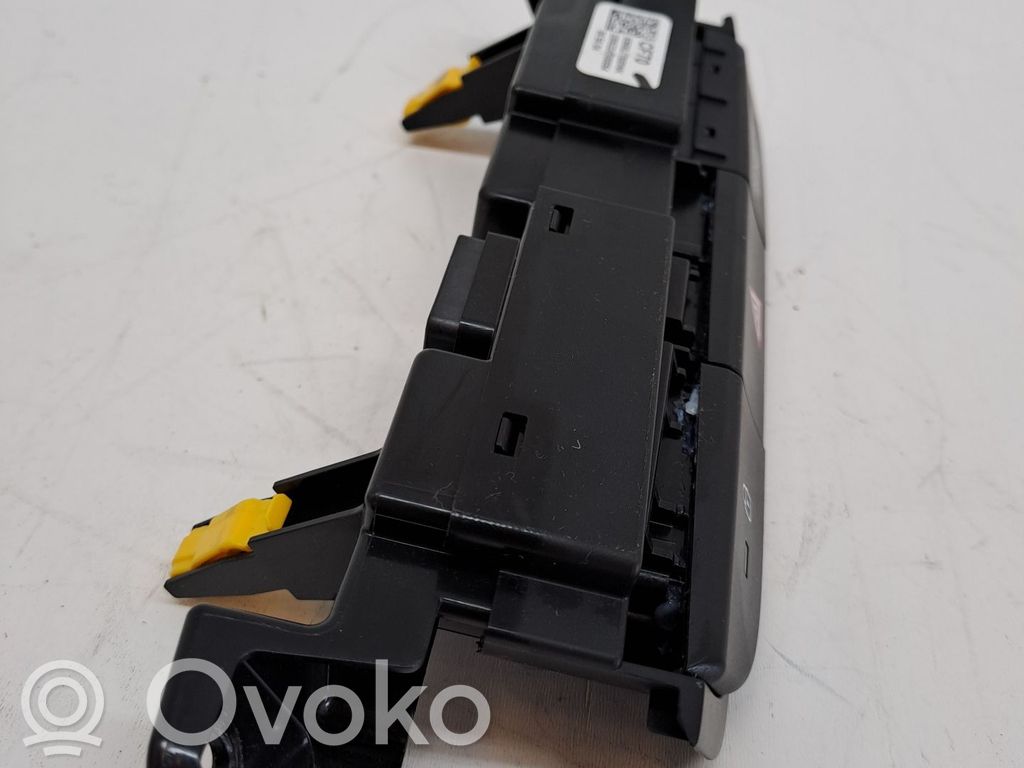 KIA Ceed Comutator lumini pericol 