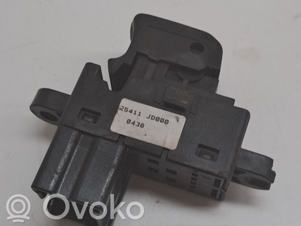 Przyciski szyb   25411JD000