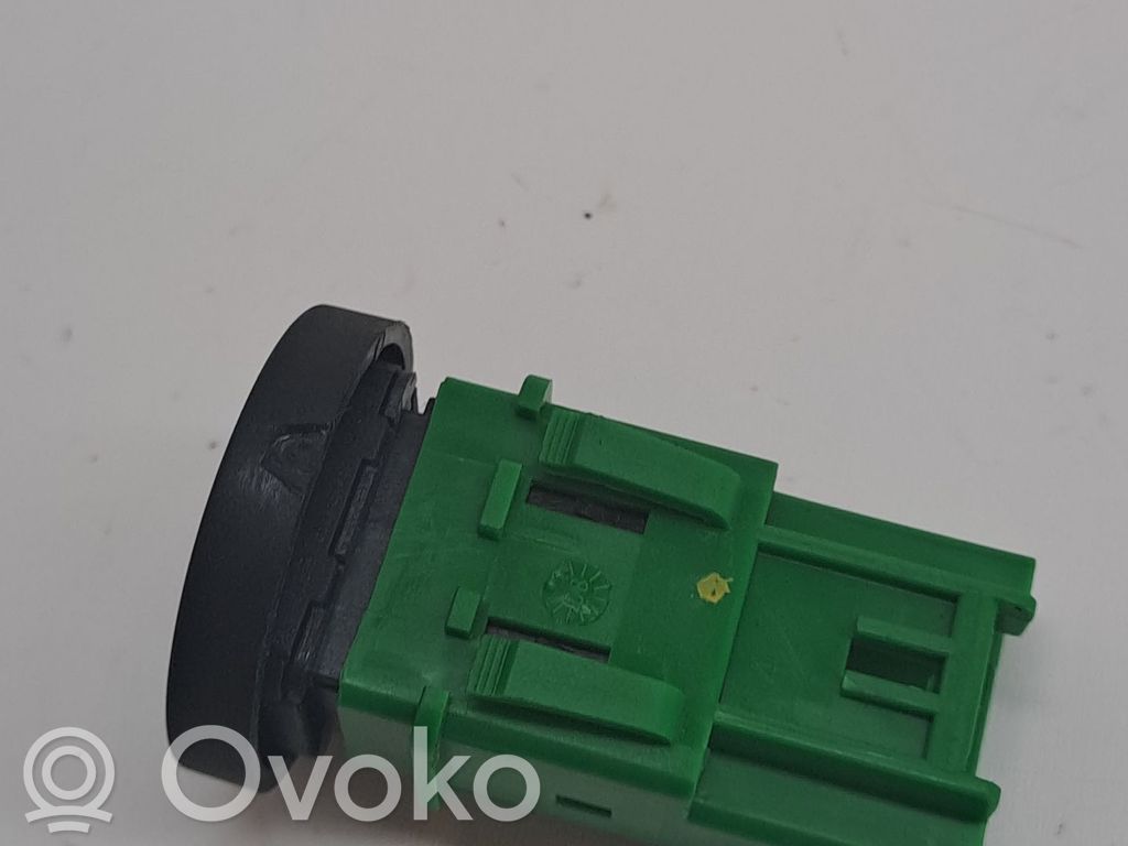 Nissan Qashqai Modul de control caroserie central 