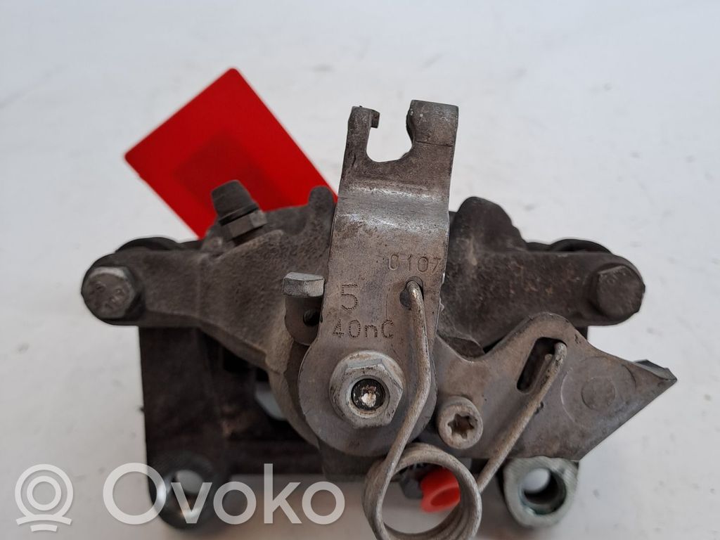 Opel Vivaro Pinza del freno posteriore 